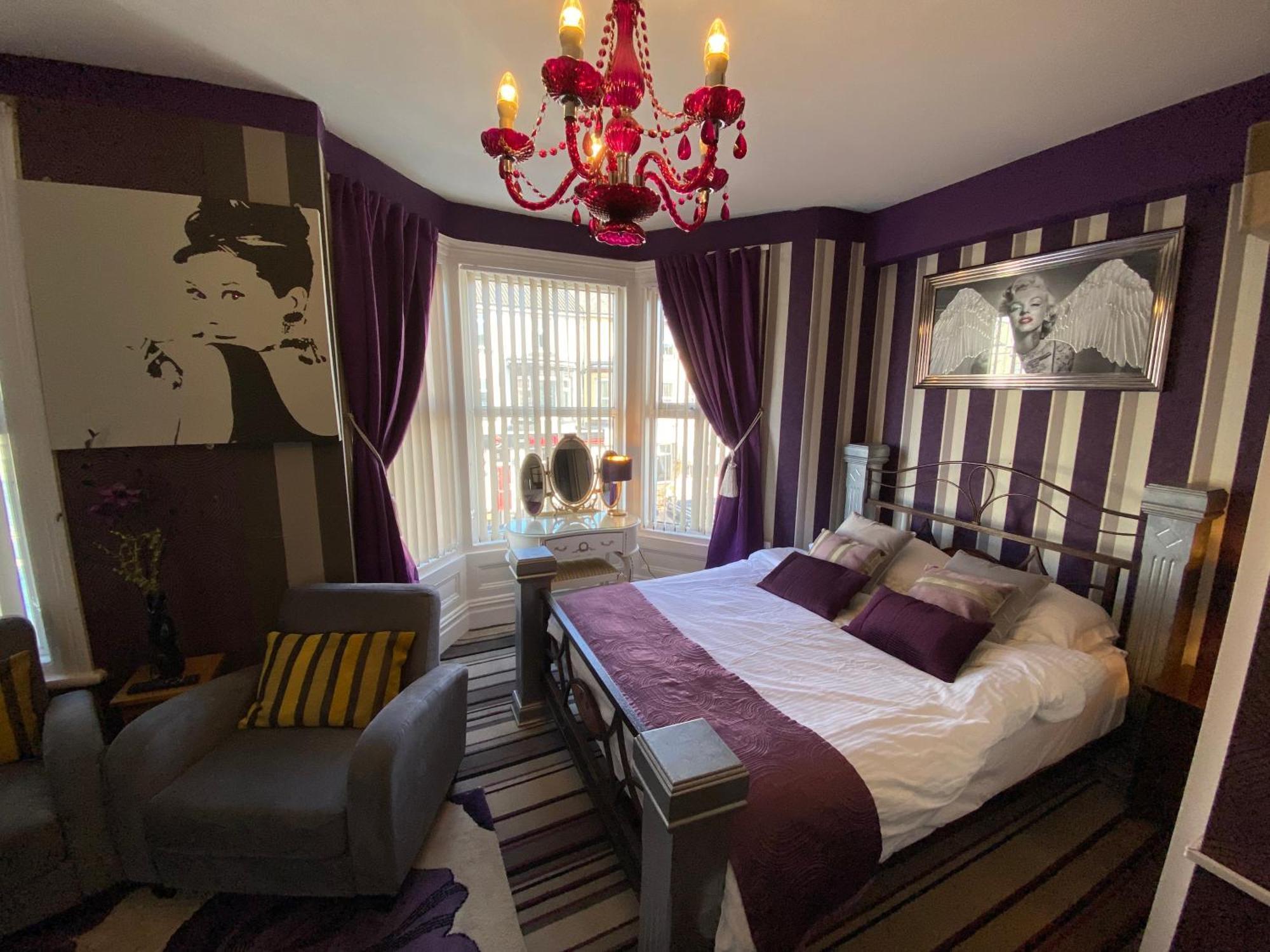 Delovely Hotel Blackpool Room photo