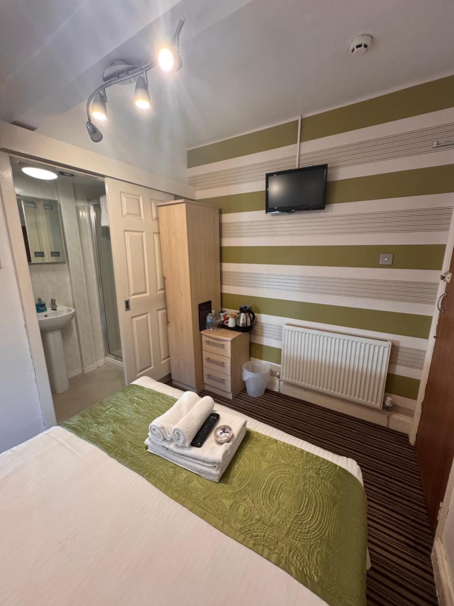 Delovely Hotel Blackpool Exterior photo