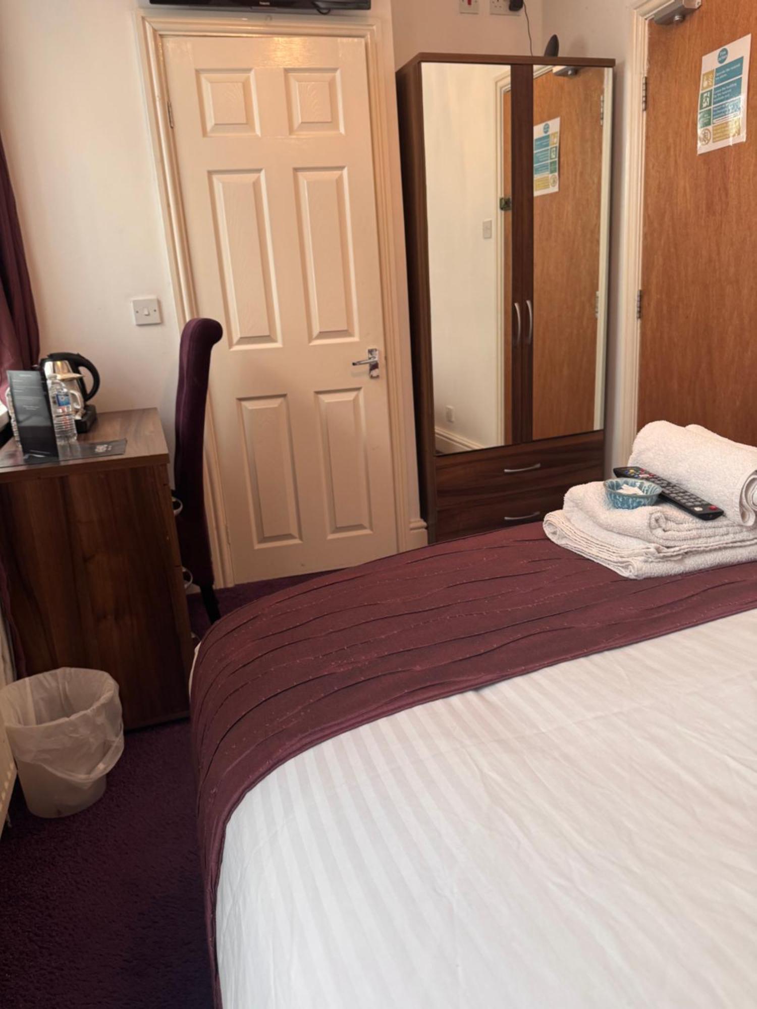Delovely Hotel Blackpool Exterior photo